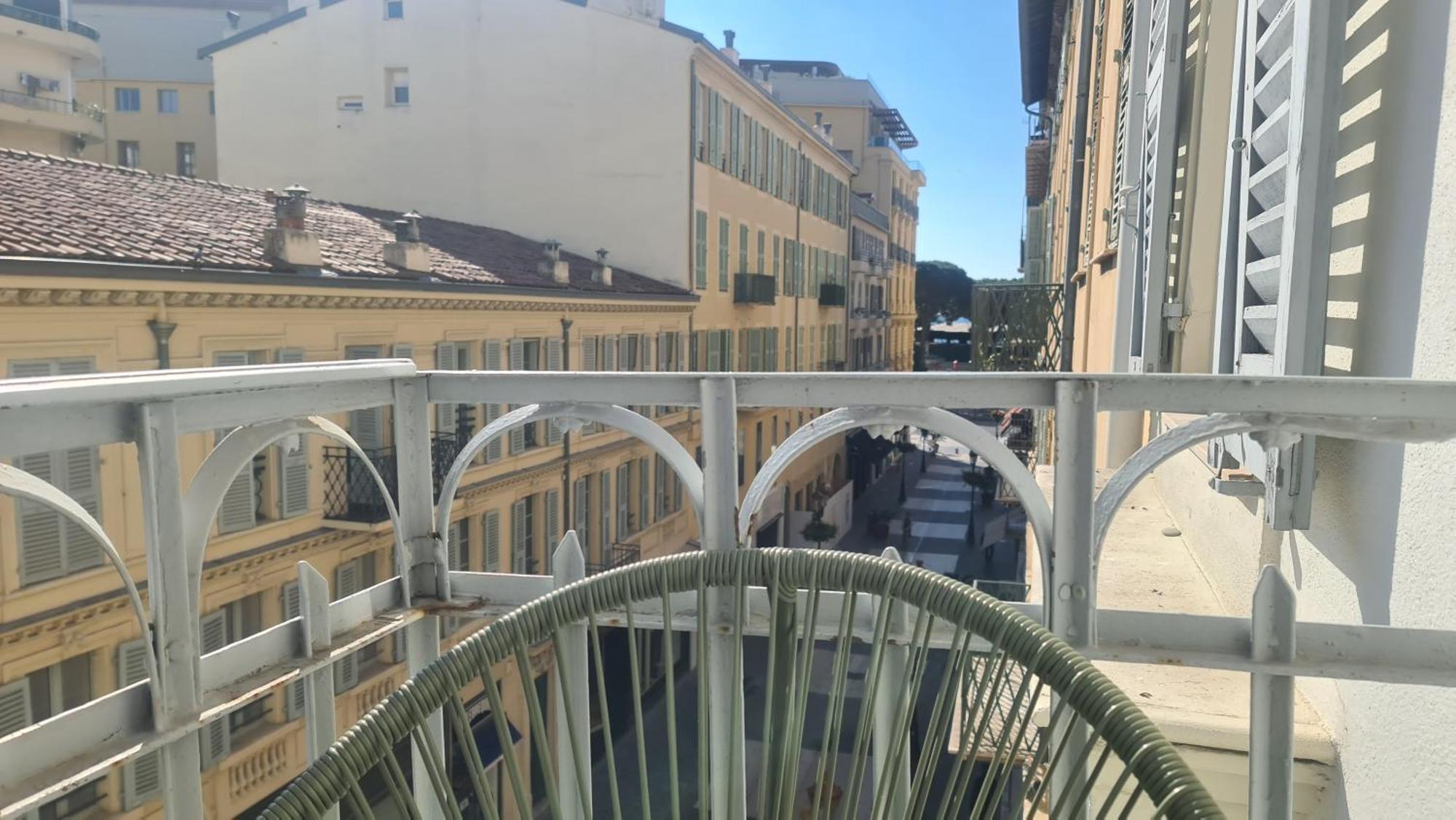 Le Petit Trianon Et Le Charme Des Suites Nice Bagian luar foto